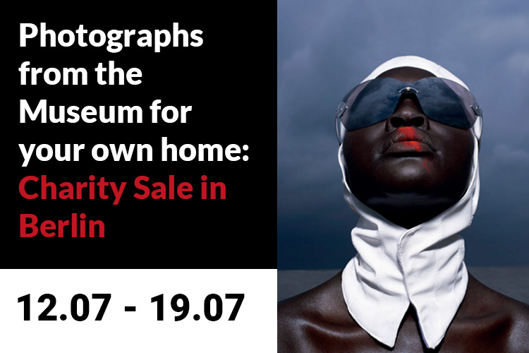 Photographs from the museum for your own home: charity sale in Berlin